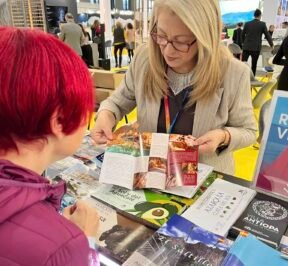 Comienza INTUR Viajeros, la parte abierta al público…