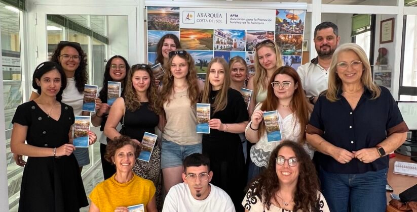 APTA recibe a un grupo de estudiantes del&hellip;